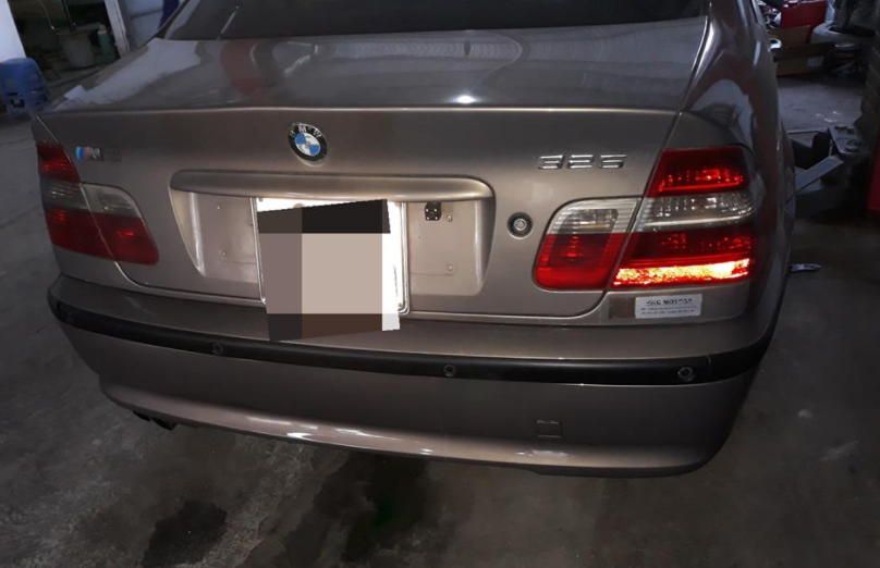 BMW 325 bỏ máy số 6. 2.PNG