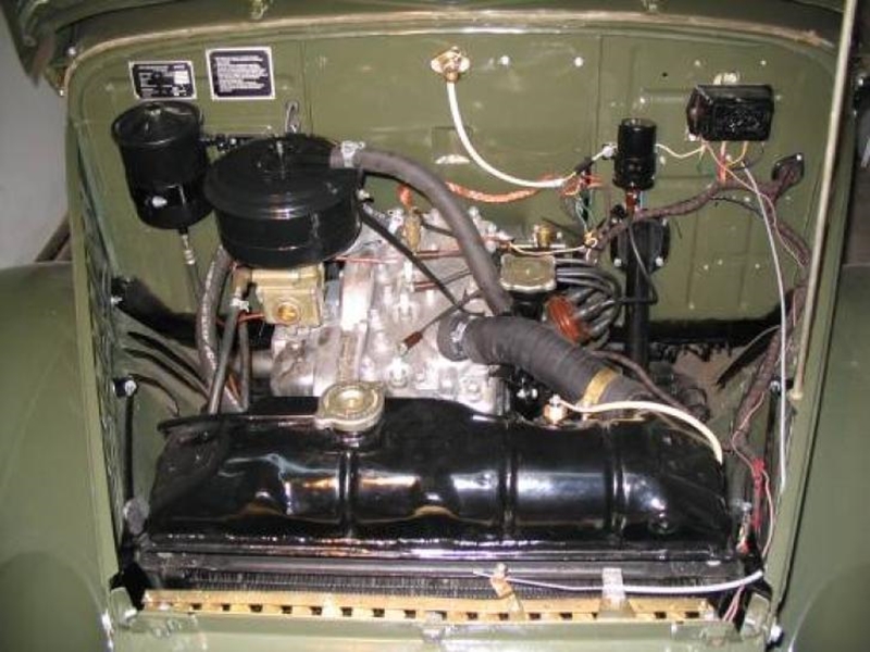 gaz-69-engine.jpg