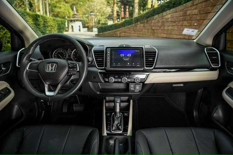 Honda HR-V nhận ưu đãi lớn lên đến 130 triệu đồng5.jpg