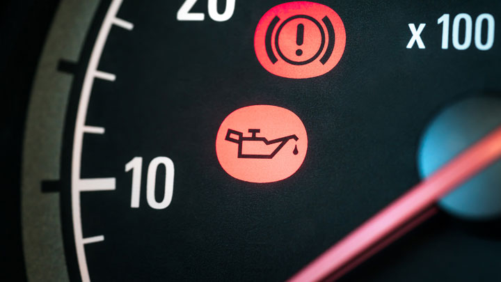 oil-pressure-warning-light-on.jpg