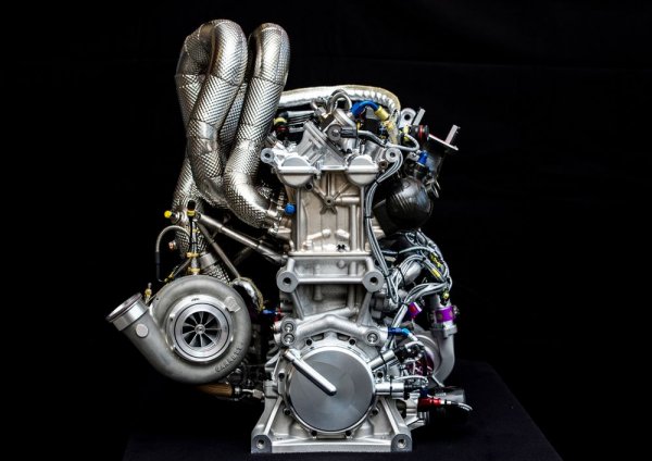 Audi đã nghiên cứu được động cơ I4 sản sinh 618 mã lực 2.jpg
