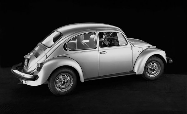 1976-VW-Beetle-final-sale-us-sedan.jpg